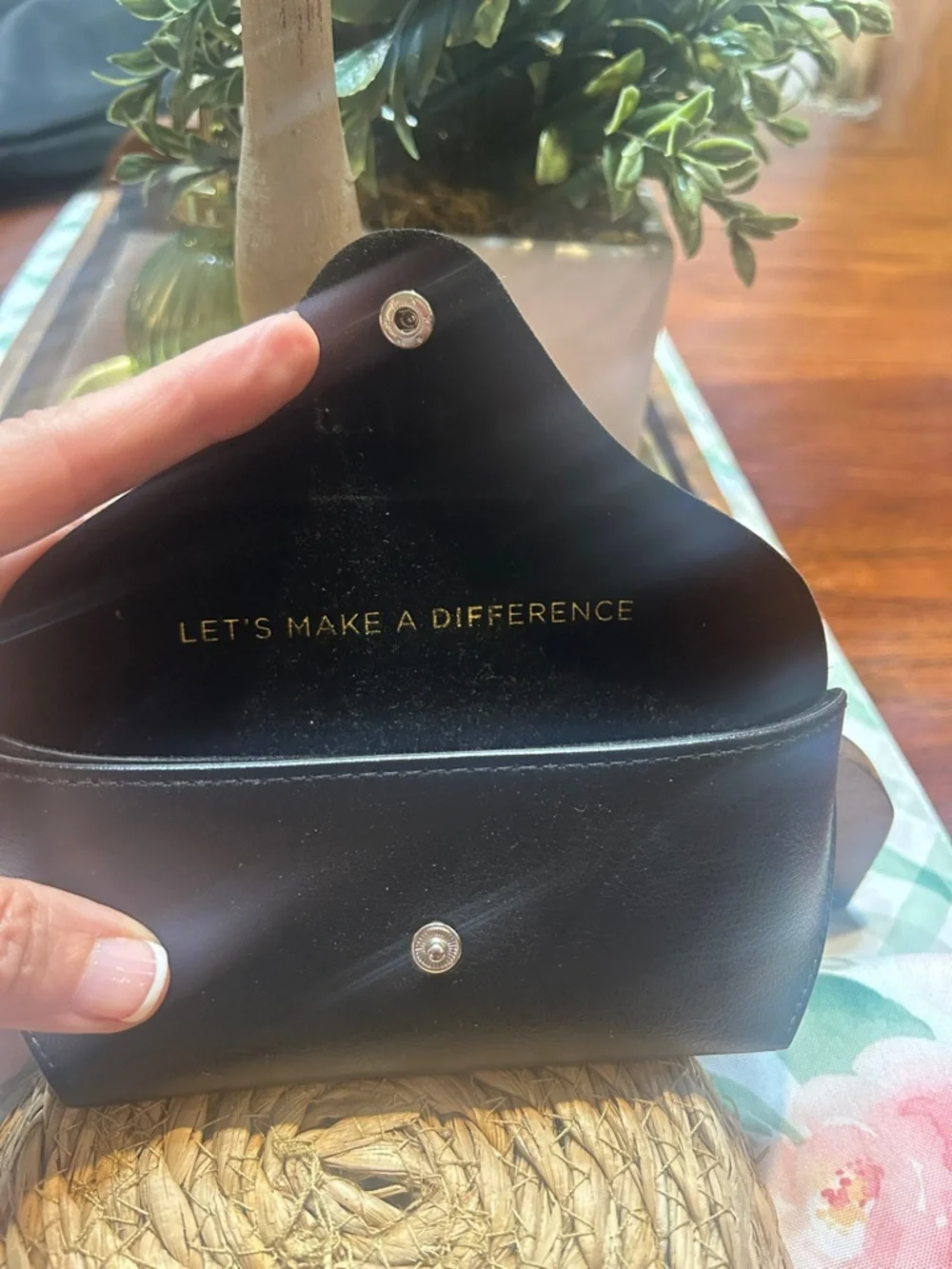 Diff Eyewear black leather